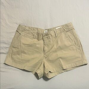 GAP Women's Tan Bermudas